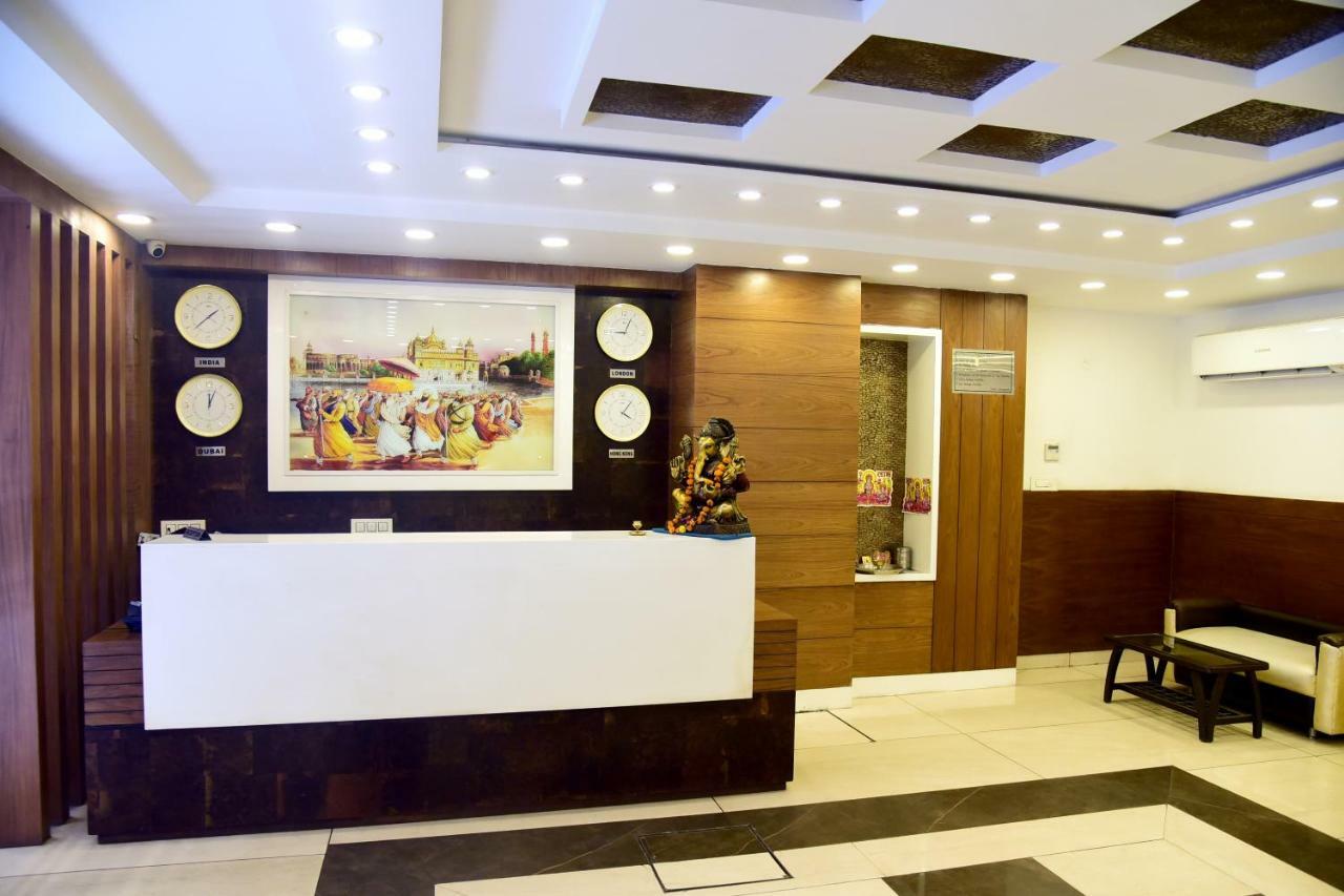 Hotel D S Inn Amritsar Exterior photo