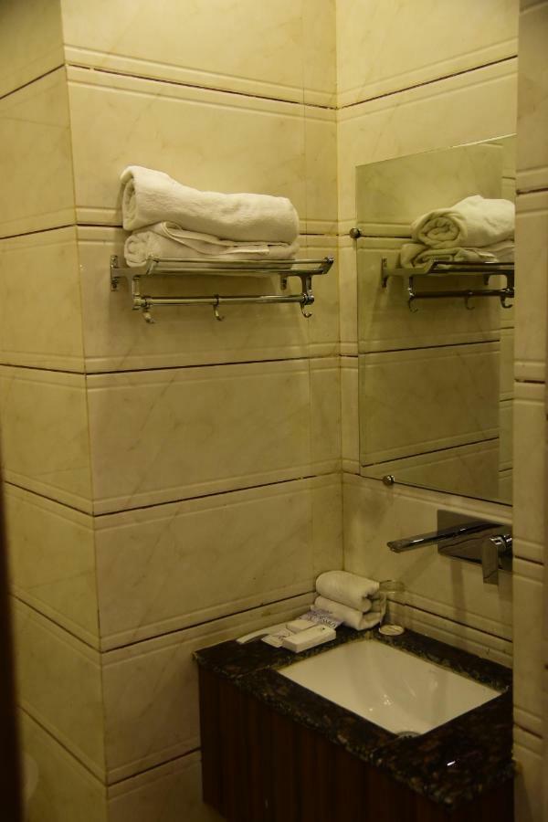 Hotel D S Inn Amritsar Exterior photo